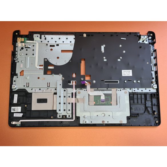Dell Latitude 3580 felső burkolat (palmrest) touchpad elektronikával (04F7R4)