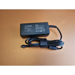   Utángyártott laptop töltő Samsung, Asus 40W / DC 19V 2,1A / 3.0mm x 1.0mm  