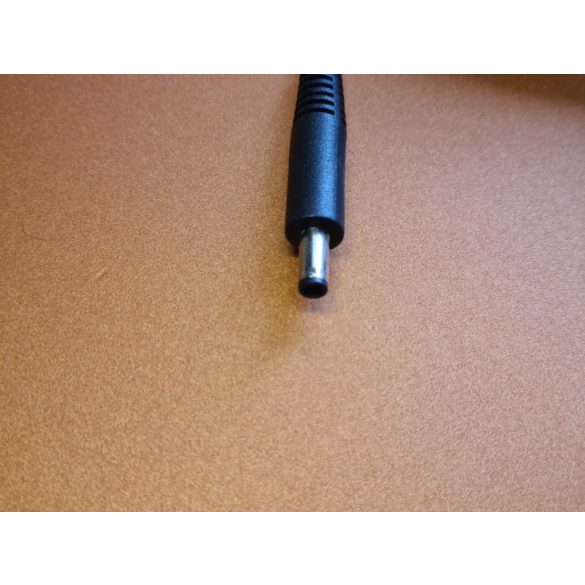 Utángyártott laptop töltő Dell 90W / 19,5V 4.62A / 4.5mm-3.0mm PIN