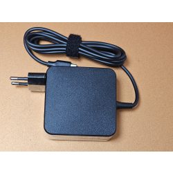 Asus Laptop töltő 60W / max. 20V 3A / USB C-type