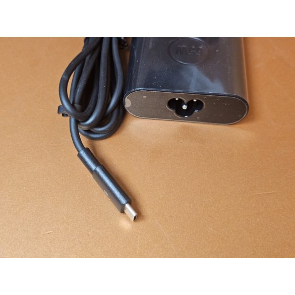 Dell Laptop töltő 65W / max. 20V 3,25A / USB C-type