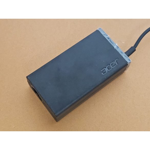 OEM Gyári laptop töltő Acer 65W / 19V 3.42A / 3.0mm-1.0mm