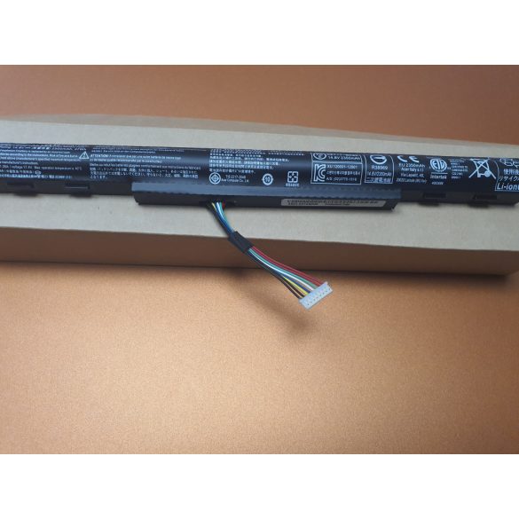 OEM gyári akku Acer Aspire E5-573  E5-573G V3-574 V3-574G / 14,8V 2500mAh