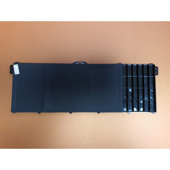 Utángyártott akku Acer Aspire E 11  ES1-111M ES1-131 E 15 ES1-512 / 11,4V  3200mAh