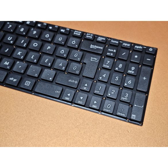 AS18 - klaviatúra magyar Asus VivoBook 15 A542U A580 X542 X542B X542BA X542U X542UR X542UQR X542UN X