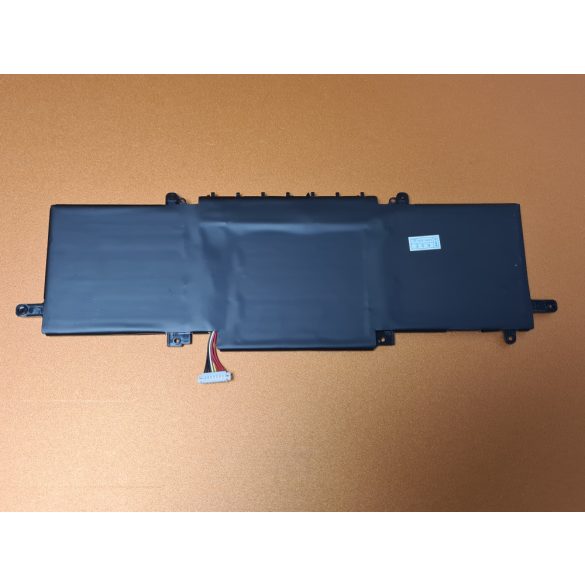 OEM gyári akku ASUS Zenbook 13 UX333 UX333F UX333FA UX333FN RX333F RX333FA / 11.55V 50Wh