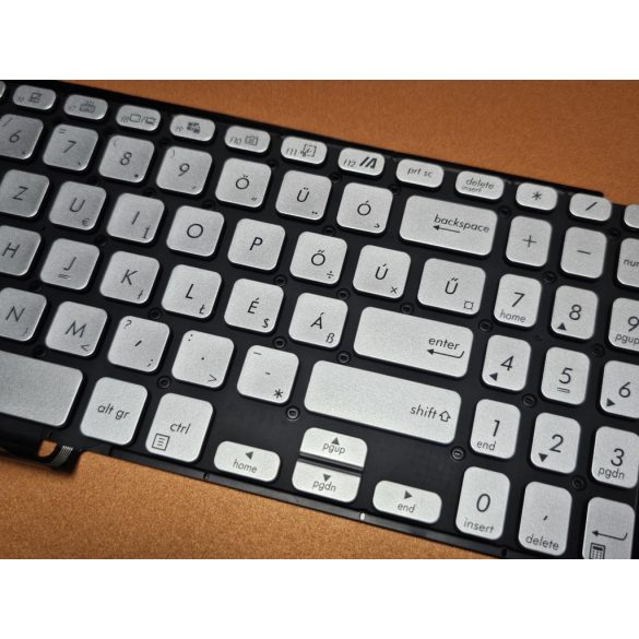 AS27 - klaviatúra magyar HU, ezüst világító (FL8700, M509, X509, Y5000F, Y5200F, V5000 )