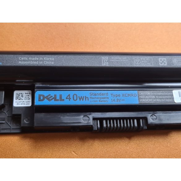 OEM gyári akku Dell Inspiron 3521  5521 5537 5721 / 14,8V 2800mAh 