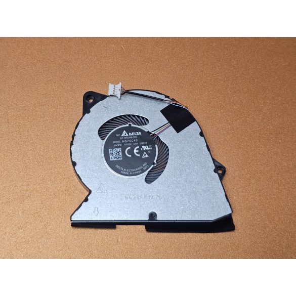 DE11 - CPU hűtő ventilátor Dell Inspiron 3515 3520 3525 3530 (0RFF51)