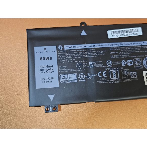 OEM gyári akku Dell ALIENWARE M15 ,M17 R1, P82F, P40E, P79F, P37E, Inspiron G5 5590, G7 7590, G7 7790  / 15,2V 60WH (1F22N)