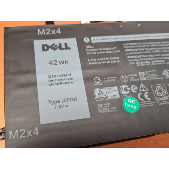 OEM gyári akku DELL Latitude 5285 2in1, 5290 2in1 / 7,6V 5250mAh (J0PGR)