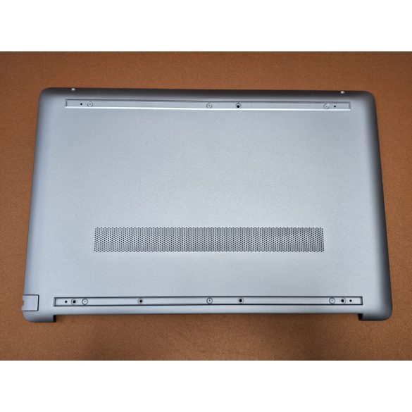 HP Pavilion 15-DU, 15-DW, 15S-DY, 250 G8, 255 G8 alsó tálca