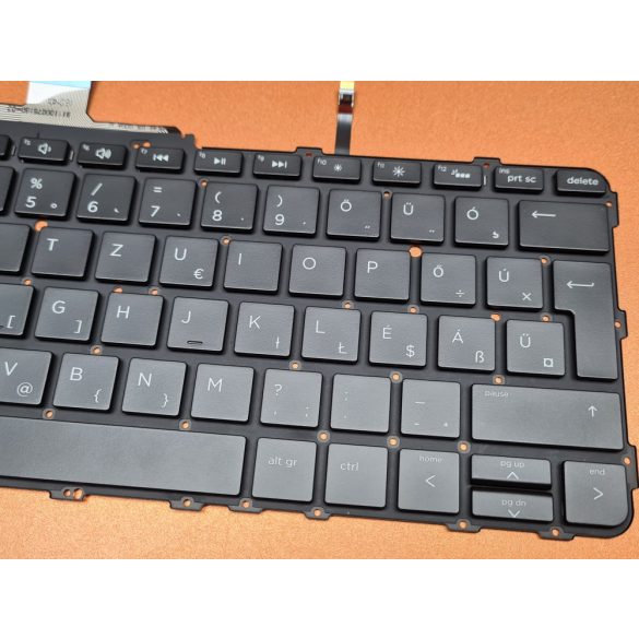 HP55 - klaviatúra magyar HU, fekete világító Folio G1