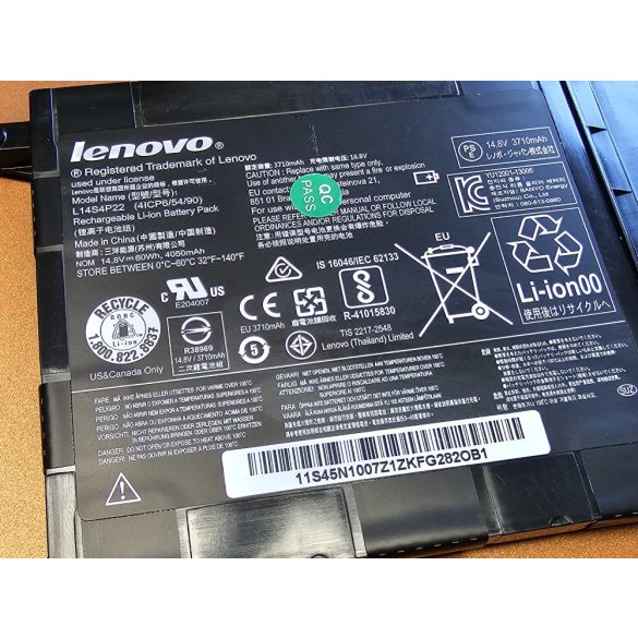 OEM gyári akku Lenovo IdeaPad Y700-15ACZ Y700-15ISK Y700-17ISK / 14,4V 65Wh