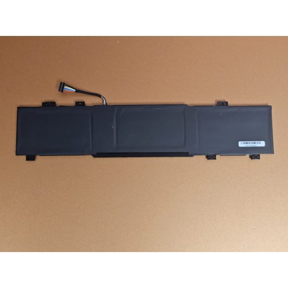 OEM gyári akku akku Lenovo IdeaPad Slim 3 14ABR8, V14 G4 AMN, G5 IRL,  V15 G4 AMN, G5 IRL / 11,3V 4400mAh