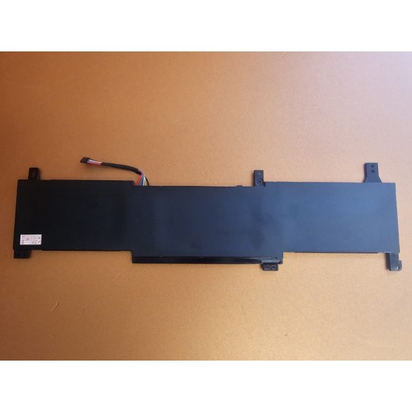 OEM gyári akku Lenovo Ideapad 1-14IGL7, 14IJL7, 14IAU7, 14ADA7, Idepad 1-15IGL7, 15-IAU7, 15-ADA7