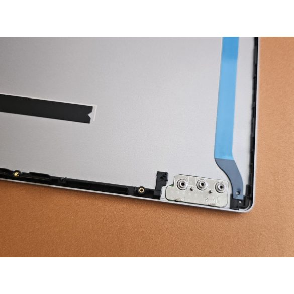 Lenovo Ideapad 3-15IIL05, 3-15IML05, 3-15IGL05, 3-15ADA05 LCD cover (silver)