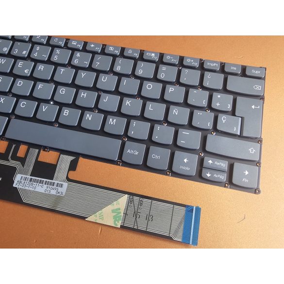 LV38 - klaviatúra spanyo SP, szürke (Lenovo Flex 6-14IKB, Yoga 530-14IKB, 530-15ARR, 730-13IWL, 730-13IKB, 730-15IKB)  