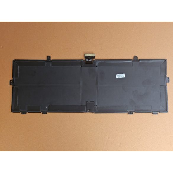 Kingsener akku 916TA135H Microsoft Surface Go 1943 12.4" M1187088-004 / 7.58V 39.7Wh
